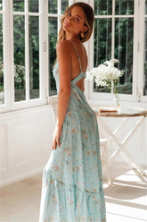 Vestido midi de tirantes con escote en V y hebilla floral